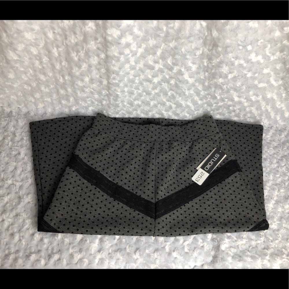 🌸Studio253 Grey Skirt 🌸